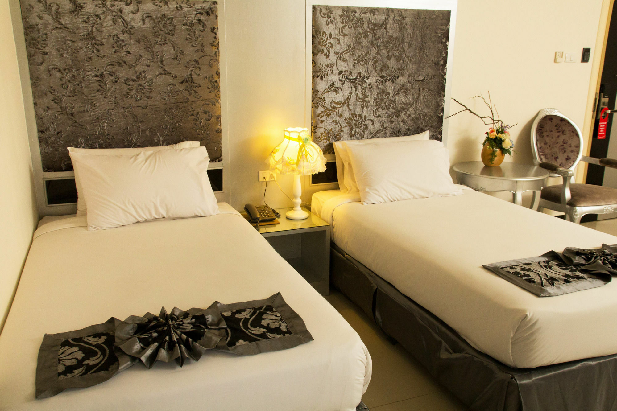 Pattaya International Lodge Ngoại thất bức ảnh